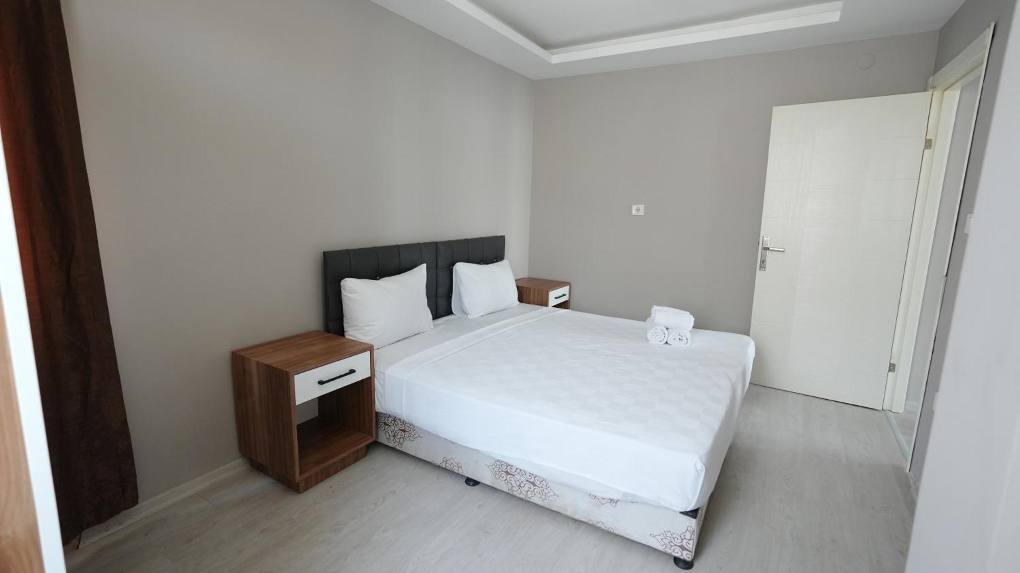 Nearme Apart Aparthotel Antalya Bagian luar foto